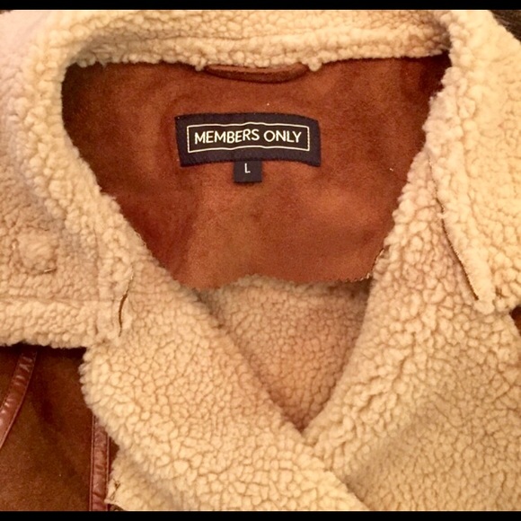 Members Only Vest w/Fleece Lining - Picture 2 of 4